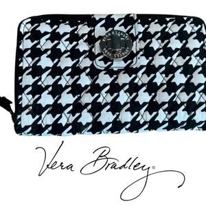 Vera Bradley Midnight Houndstooth Turn Lock Wallet EXCELLENT!